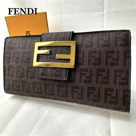 fendi プレゼント|フェンディのおすすめ財布10選！男女別に人気アイテムをご紹介 .